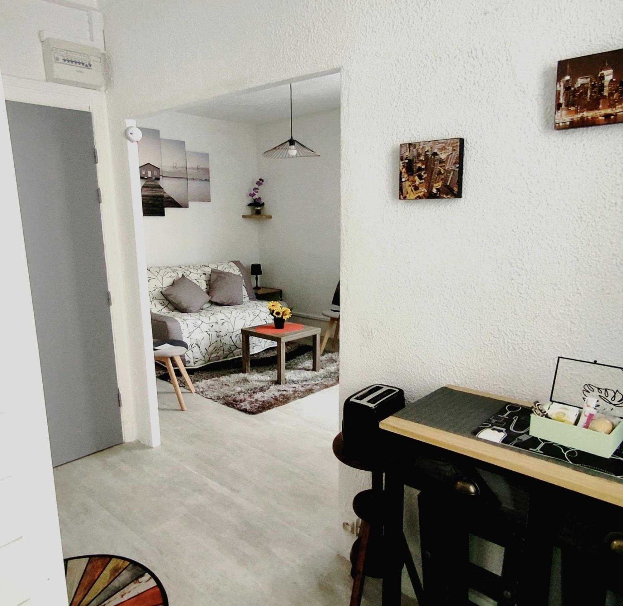 Apartment T1 Cosy Au Centre Historique Narbonne
